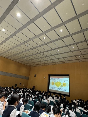 060712　１年次進路ガイダンス03